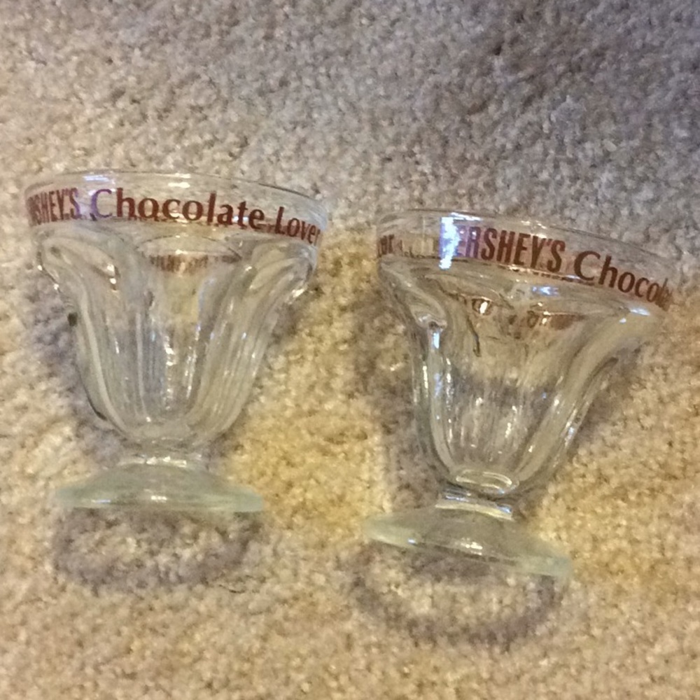 Vintage Hershey dessert dishes